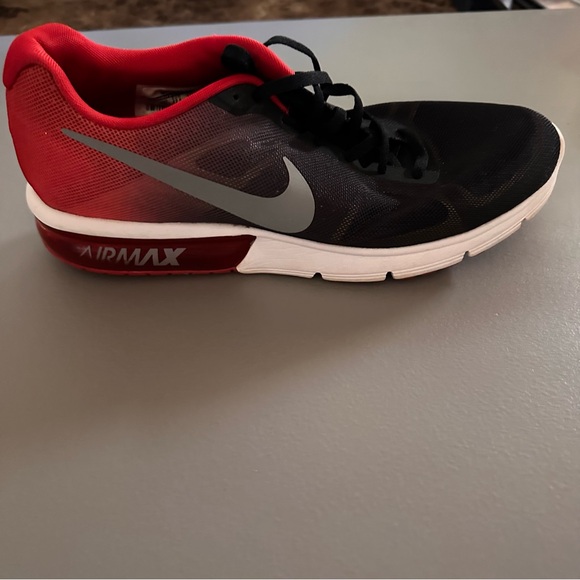 Nike Air Max Sequent University Red sz 9 - Picture 6 of 7